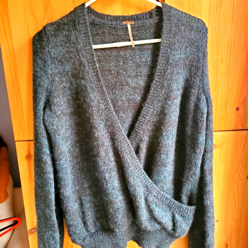 Free People Green Marled Mohair & Alpaca Blend Wrap Sweater size XS